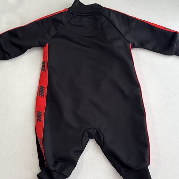 Nike Baby Boy Piece Tracksuit Coverall ~ Black Red, 3 month Infant Full Zip - Picture 6 of 8